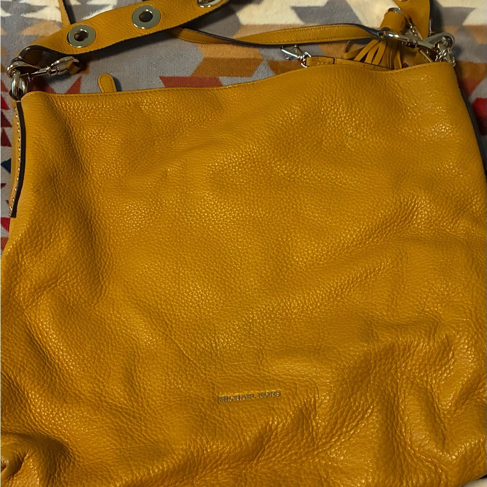 MICHAEL Michael Kors Yellow Leather Shoulder Bag